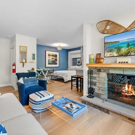 Stone'S Throw Villa